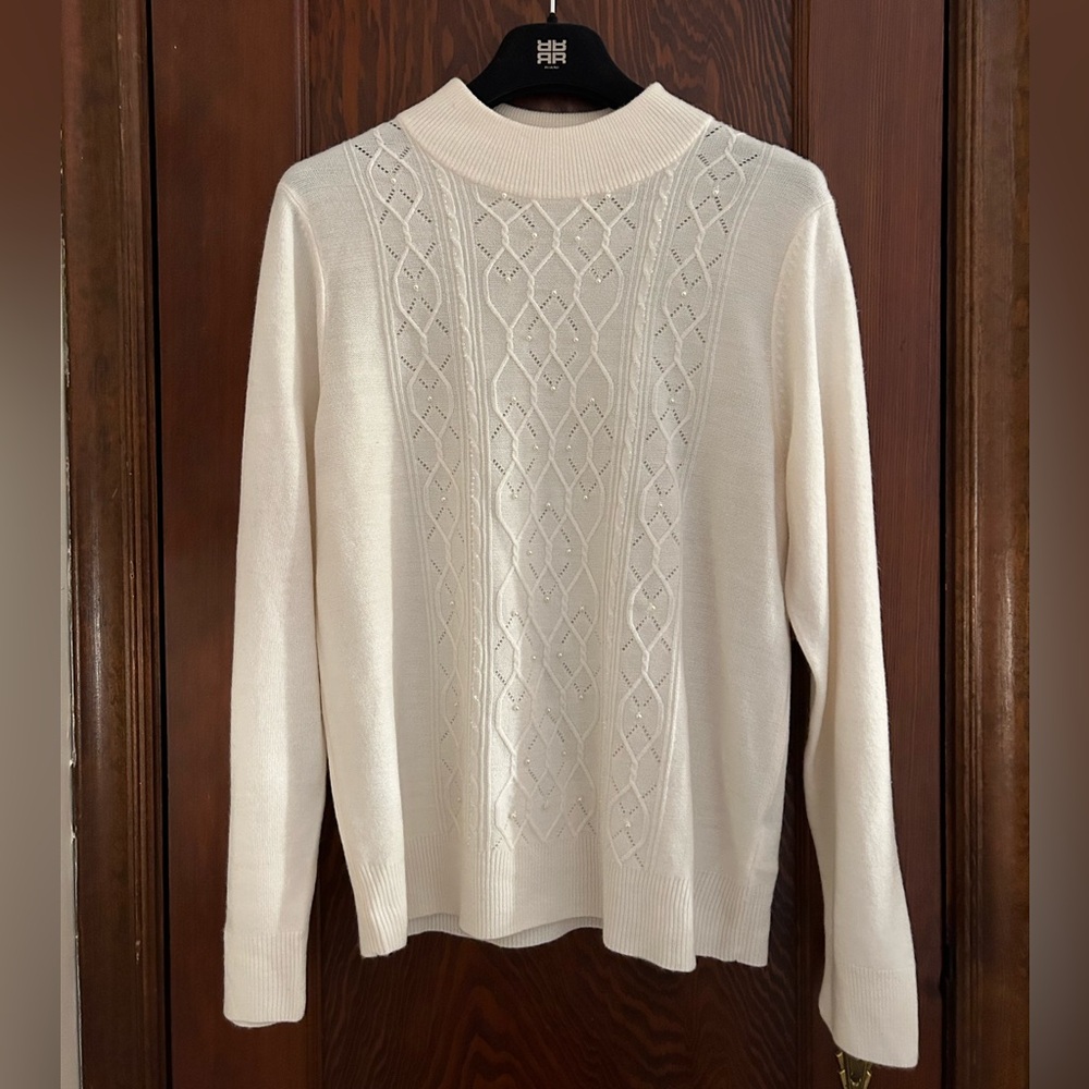 Cream & Pearl Cable-knit Sweater by Tradition - Petite